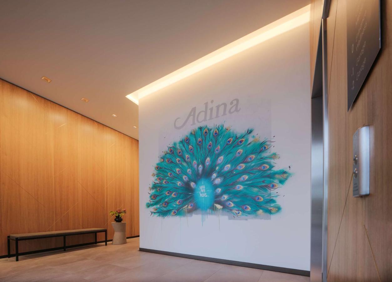 Adina Apartment Hotel Кёльн Экстерьер фото